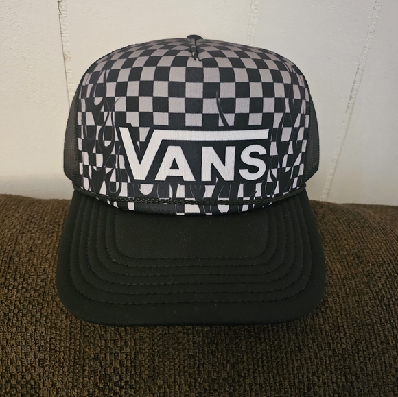Vans Other - Vans Black and White Checkered Trucker Hat